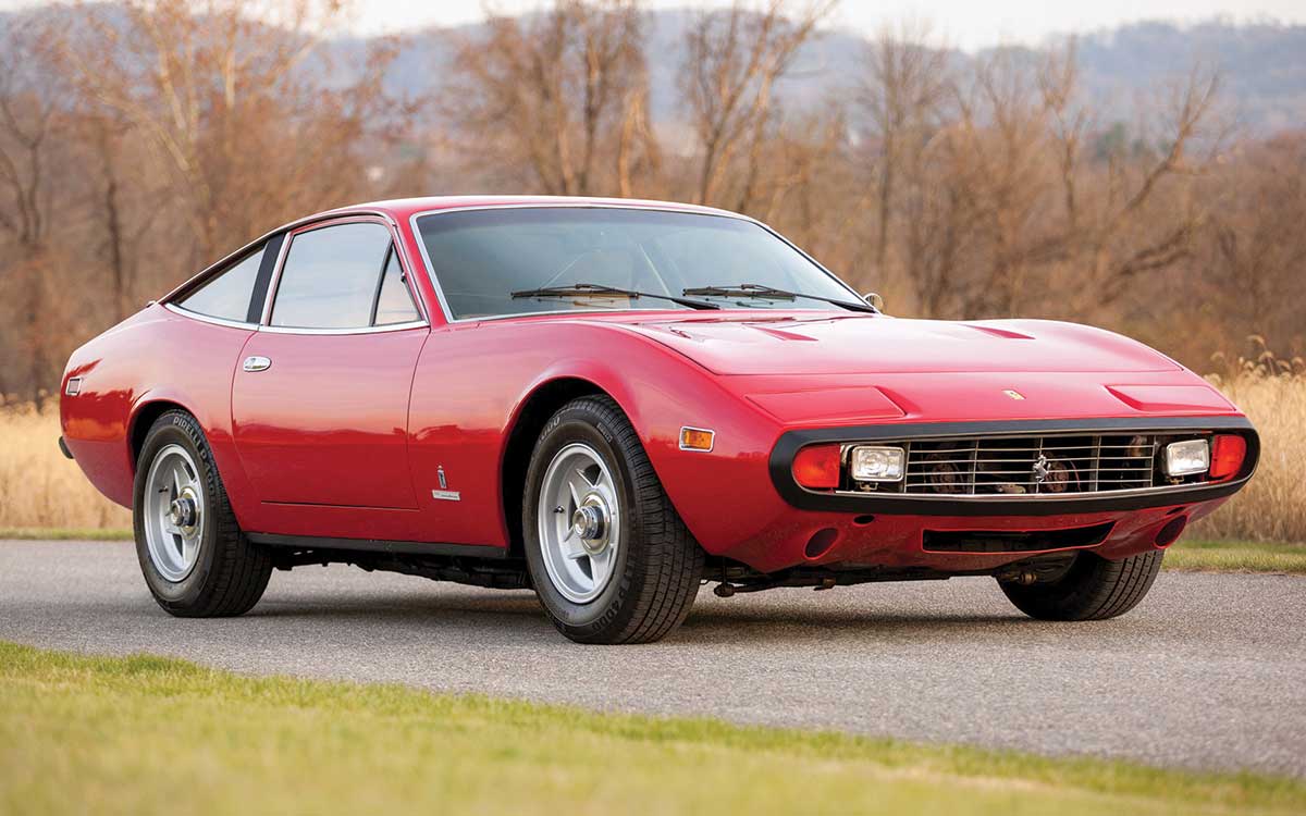 1:18 1971 Ferrari 365 GTC/4 model from Tecnomodel