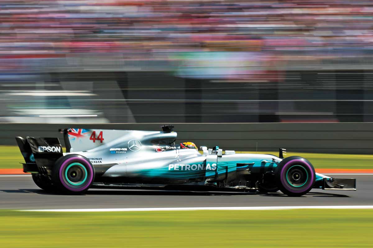 Hamilton2017MercedesW08