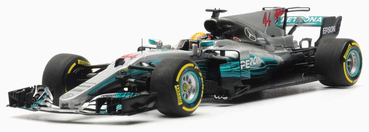 Hamilton2017MercedesW08-2