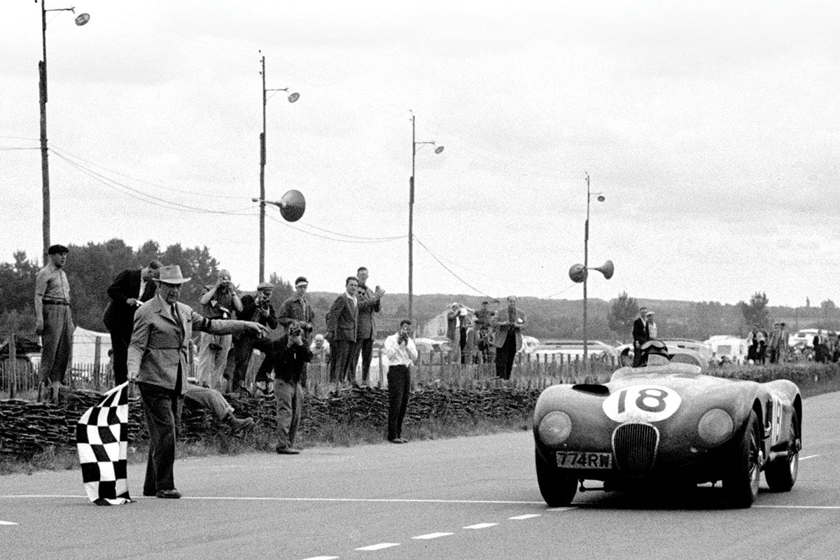 1:18 Jaguar C-Type models from CMC