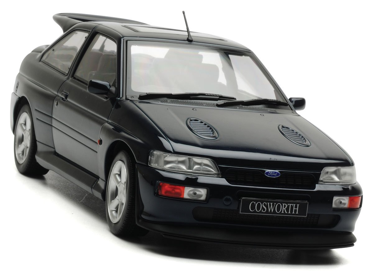 Norev 1:18 1992 Ford Escort RS Cosworth Diecast Model Car Review