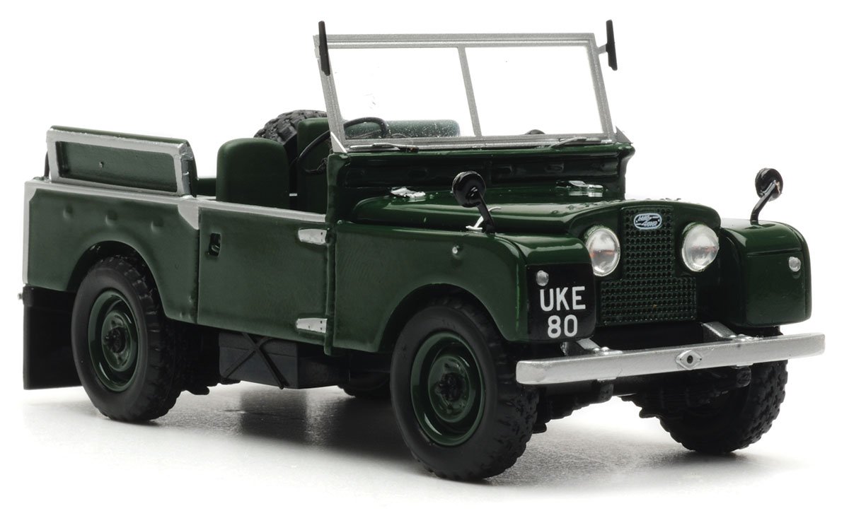TrueScale 1:43 Winston Churchill Land Rover series I Diecast Model Car Review